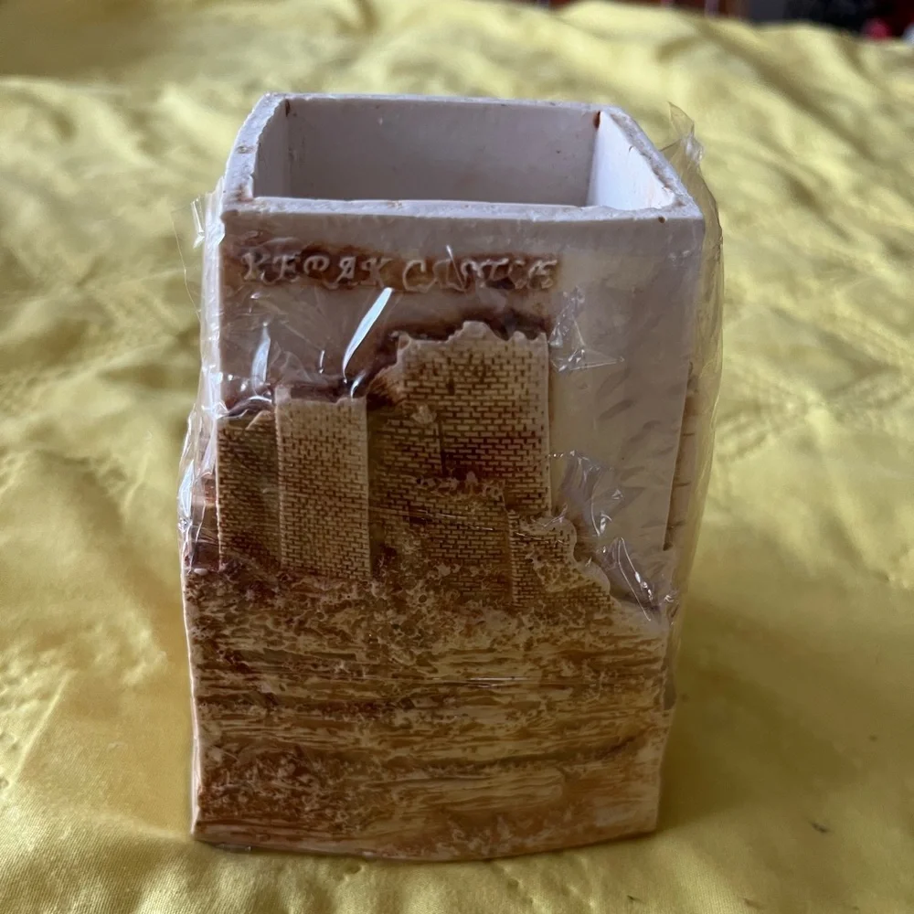 Souvenirs from Jordan Pen Holder Petra, Jerash & Castle Kerak